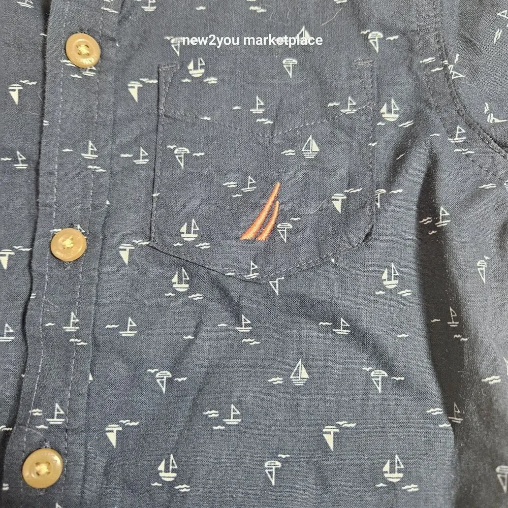 Nautica Toddler Boys SZ 3 T Short Sleeve Button Up printer wooven NWT